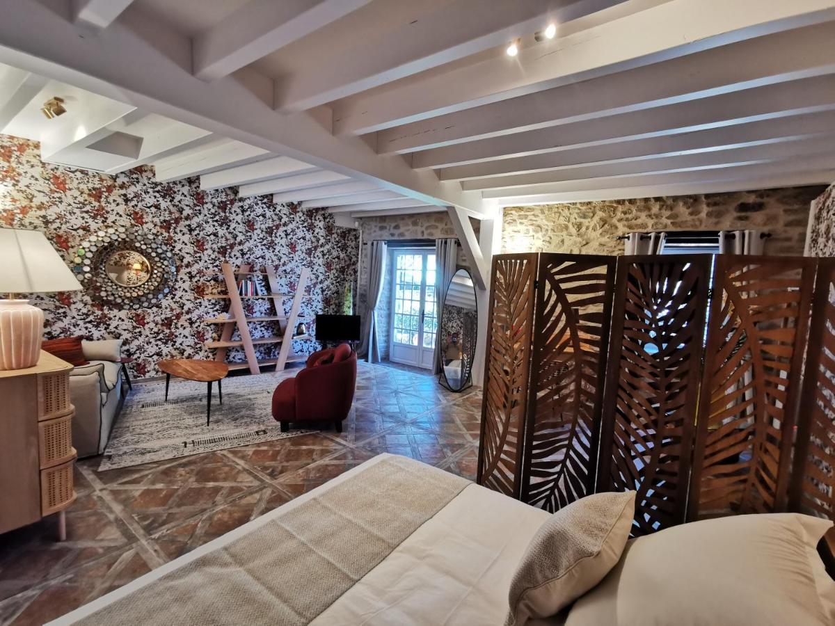 Maison D'Hotes Les Jardins Saint Eloi Le Lonzac 外观 照片