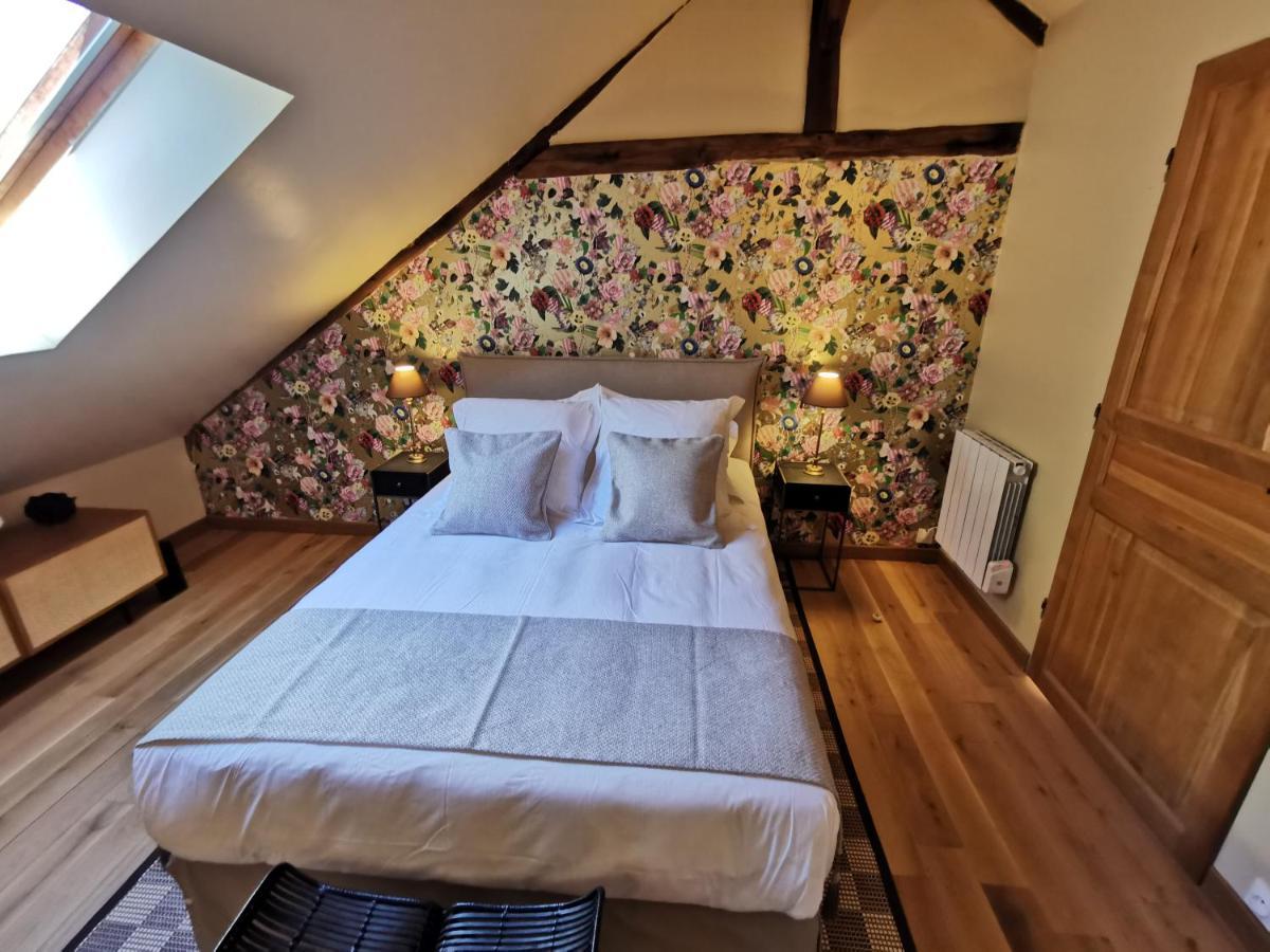 Maison D'Hotes Les Jardins Saint Eloi Le Lonzac 外观 照片