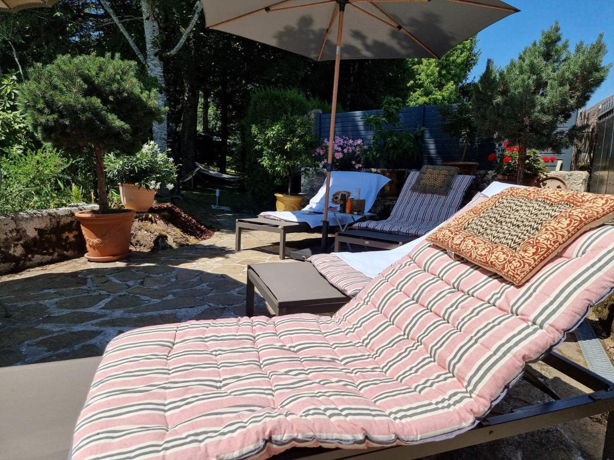 Maison D'Hotes Les Jardins Saint Eloi Le Lonzac 外观 照片