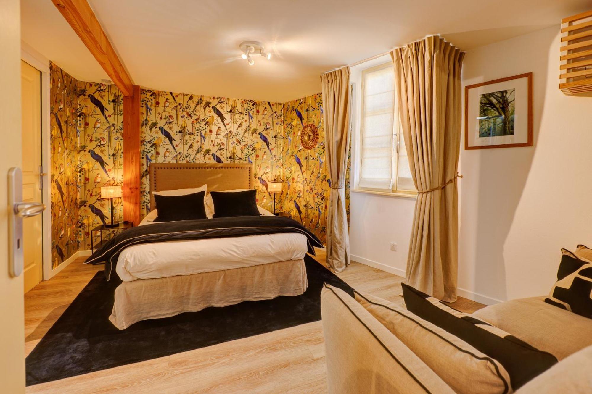 Maison D'Hotes Les Jardins Saint Eloi Le Lonzac 外观 照片