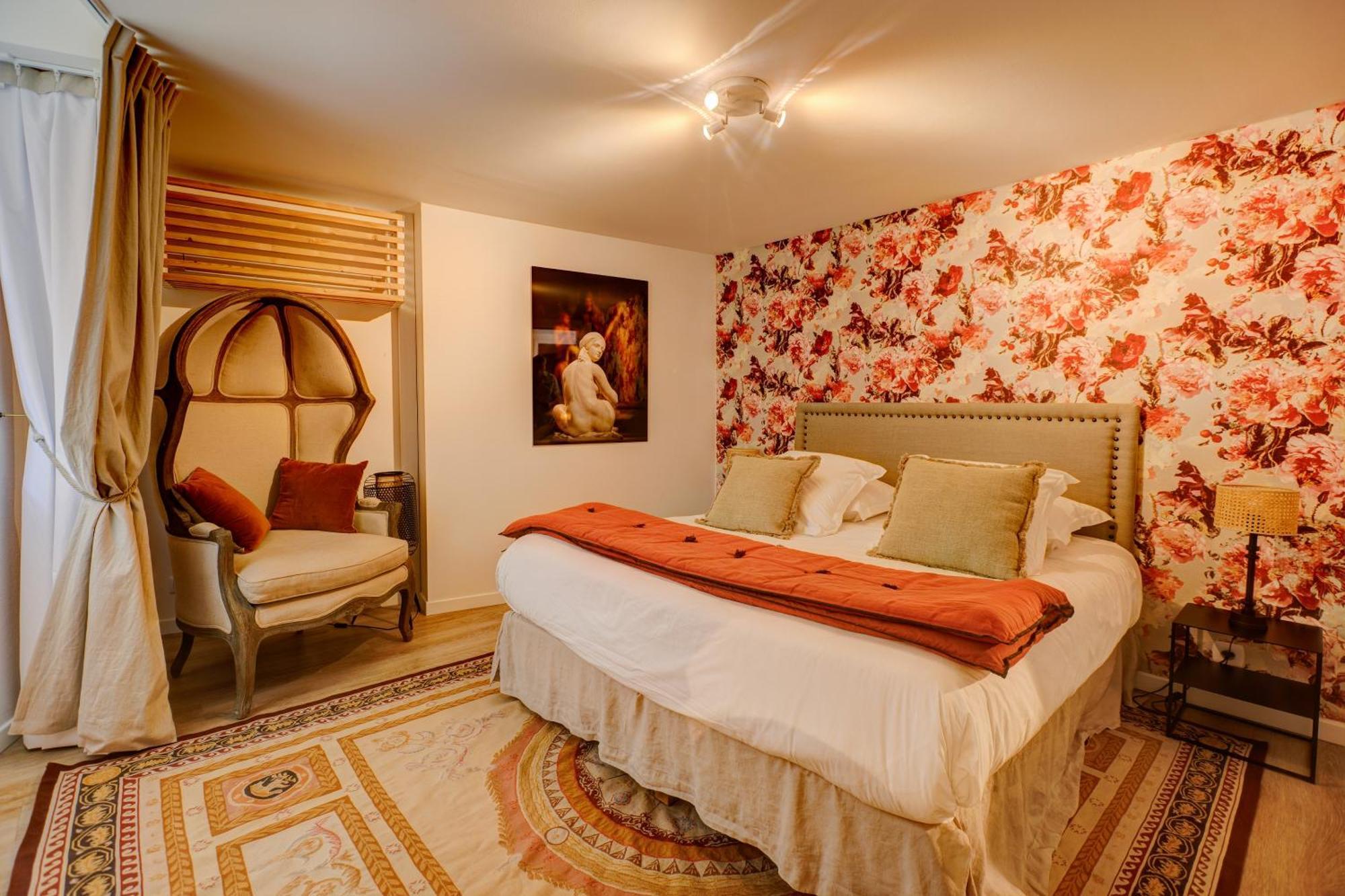 Maison D'Hotes Les Jardins Saint Eloi Le Lonzac 外观 照片