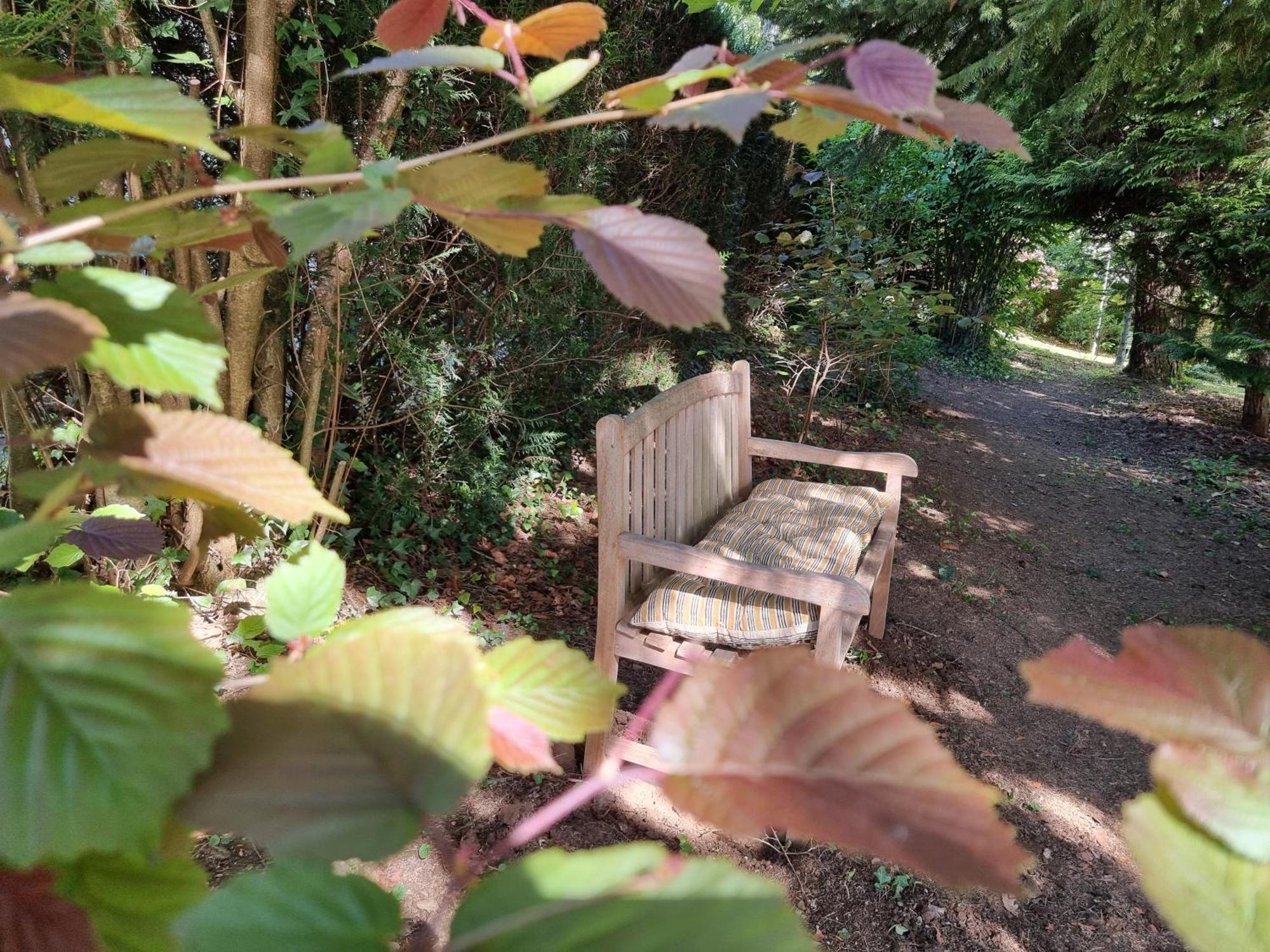 Maison D'Hotes Les Jardins Saint Eloi Le Lonzac 外观 照片